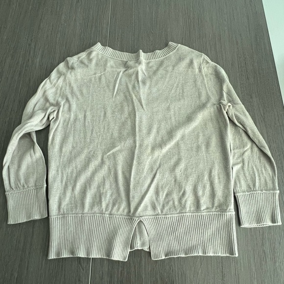Club Monaco Light Gray Cardigan – Size XS - Picture 3 of 5